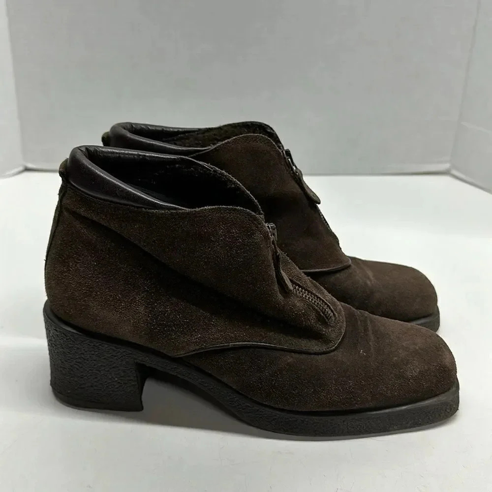 Aquatalia Ankle Boots Short Booties Zip Up Front Suede Boot Dark Brown Size 8.5